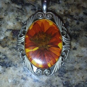 Vintage Floral Pendant Necklace
